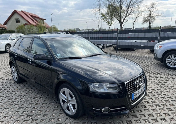 Audi A3 cena 29700 przebieg: 237000, rok produkcji 2011 z Ostrołęka małe 172